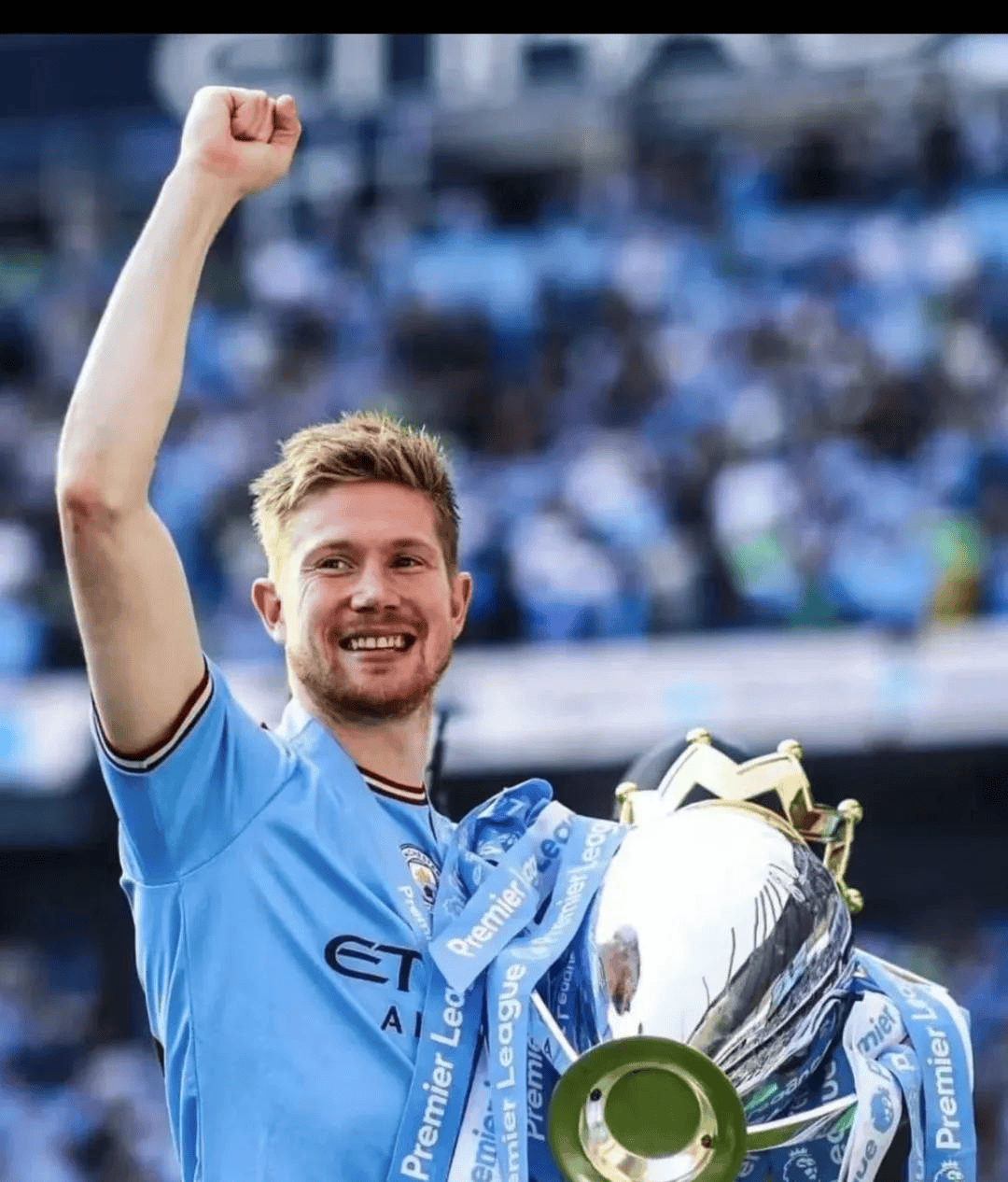 C罗未婚妻乔治娜点赞梅西妻子安东内拉夺冠帖