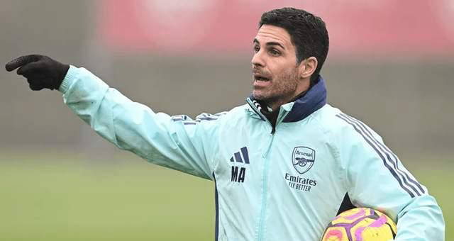 科瓦奇：球队全员健康，施洛特贝克不会被续约等场外因素影响